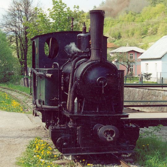 Čiernohron. úzkokol. lesná žel. , budova výpravná I.