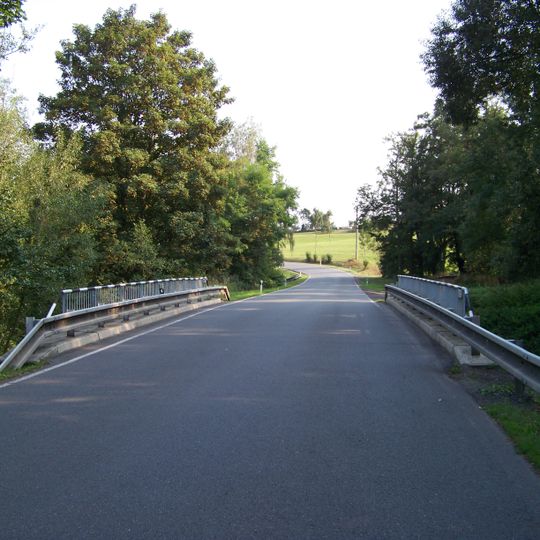 Most silnice II/229 přes Javornici v Kožlanech