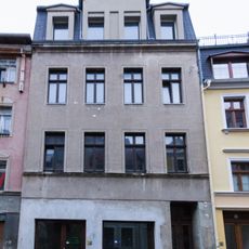 Wohnhaus in geschlossener Bebauung Breite Straße 21