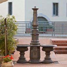Fontana in ghisa