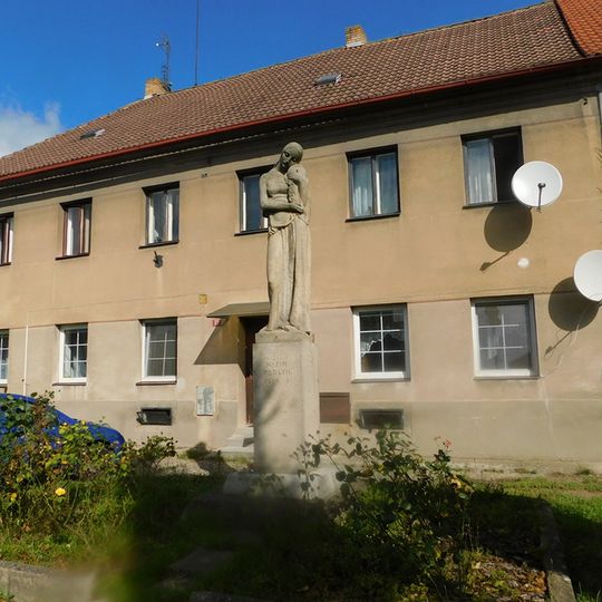 Pomník padlým v Nehvizdech