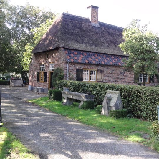 Molenkampseweg 10, Best