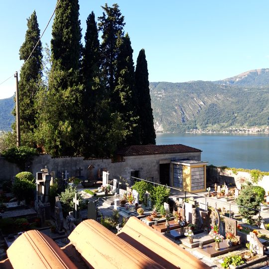 Cimitero di Olcio
