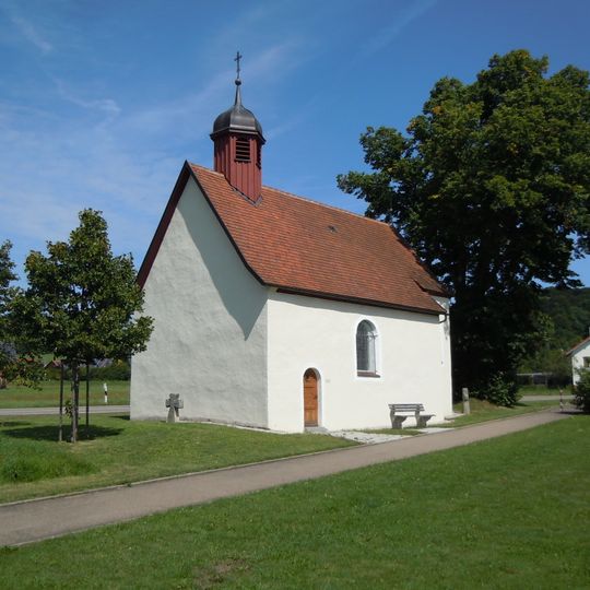 3 Sommerlinden an der Kapelle