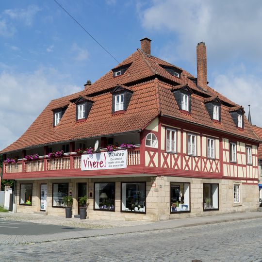 Wohn- und Geschäftshaus, ehemaliges Färberhaus