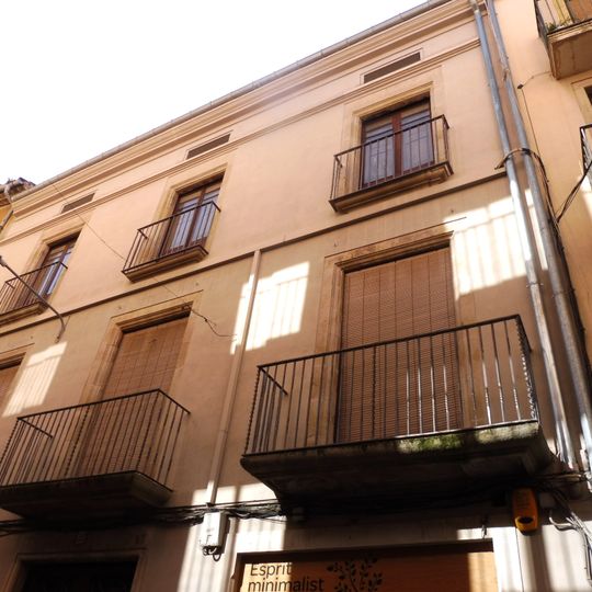Casa al carrer Agoders, 22-24