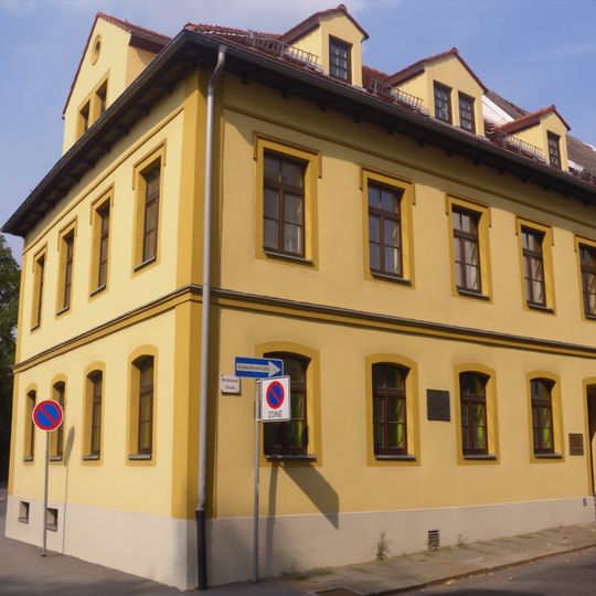 Wohnhaus Waisenhausstraße 20