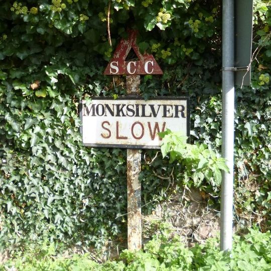 Signpost At Ngr St 0725 3774