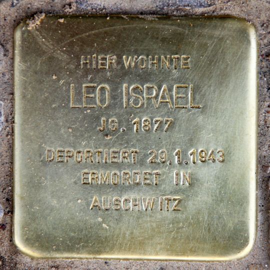 Stolperstein en memoria de Leo Israel