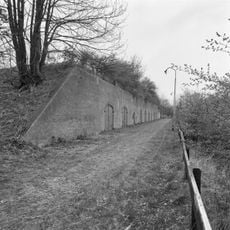 Fort bij Rijnauwen, magazijn boven poterne