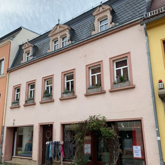 Wohnhaus in geschlossener Bebauung Herrenstraße 9