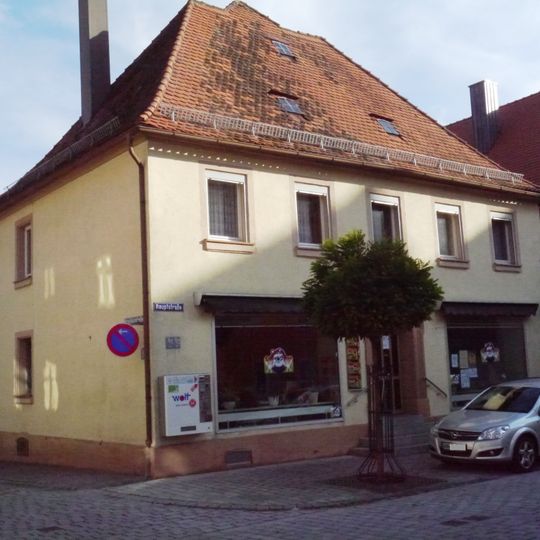 Hauptstraße 5