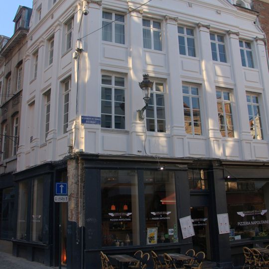 Ensemble de maisons traditionnelles