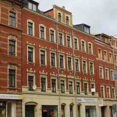 Mietshaus in geschlossener Bebauung Mühlenstraße 45