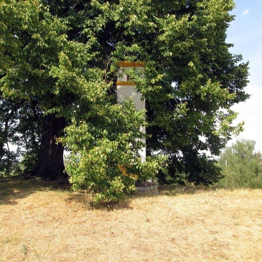 Boží muka u Slanické lípy