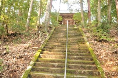 Entrance 6