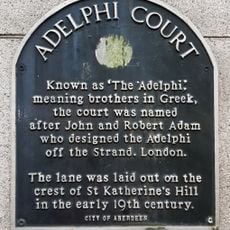 Commemorative plaque to Adelphi Court, Aberdeen