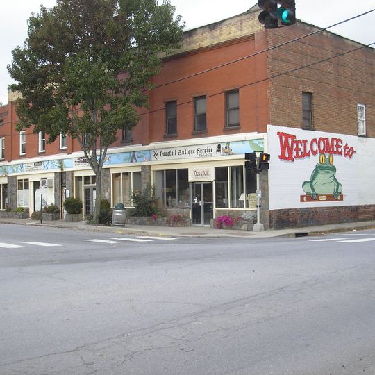 Frog Level Historic District