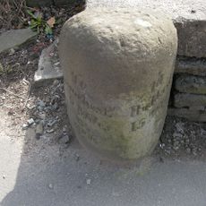 Milestone  At Junction With Thorpe Lane