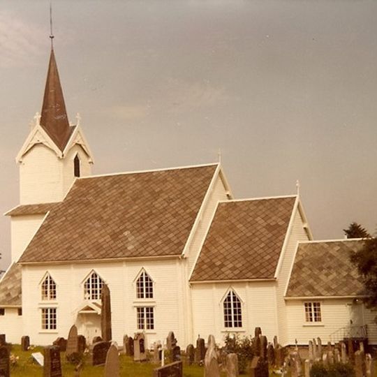 Leikanger Church