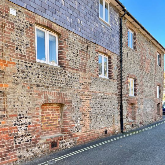 Harper And Eede Warehouse