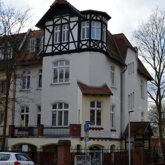 Gerhart-Hauptmann-Straße 46a