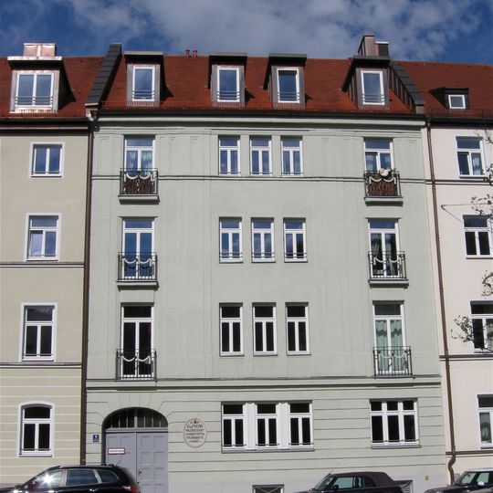 Mietshaus