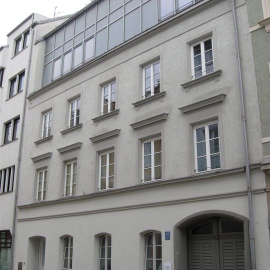 Vorstadthaus