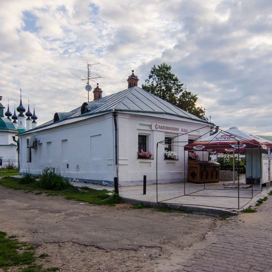 Kremlyovskaya Street 6, Suzdal