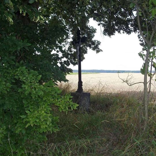 Kříž severovýchodně od Katova