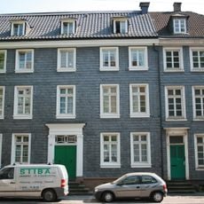 Friedrich-Engels-Allee 146