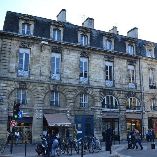 Maison, 22 place Gambetta