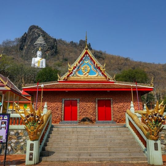 Wat Siri Chanthanimit Worawihan