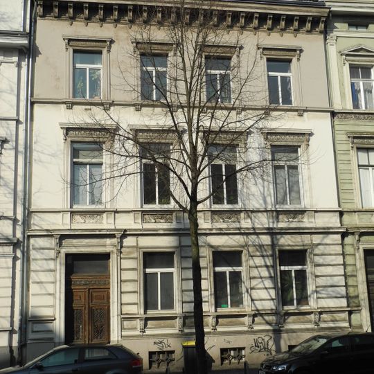 Friedrich-Ebert-Straße 124