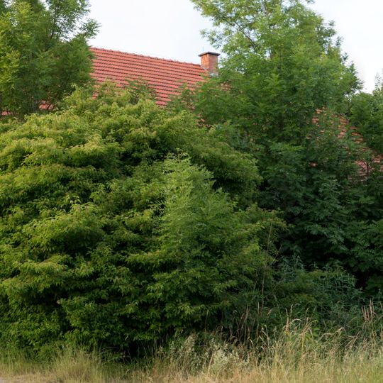 Hütte eines ehemaligen Dreiseithofs