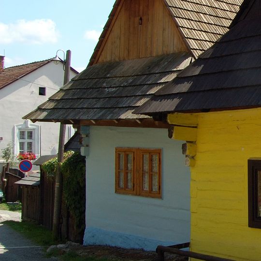 Roľnícka usadlosť, dom ľudový