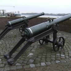 De overblijfselen van de vestingwerken