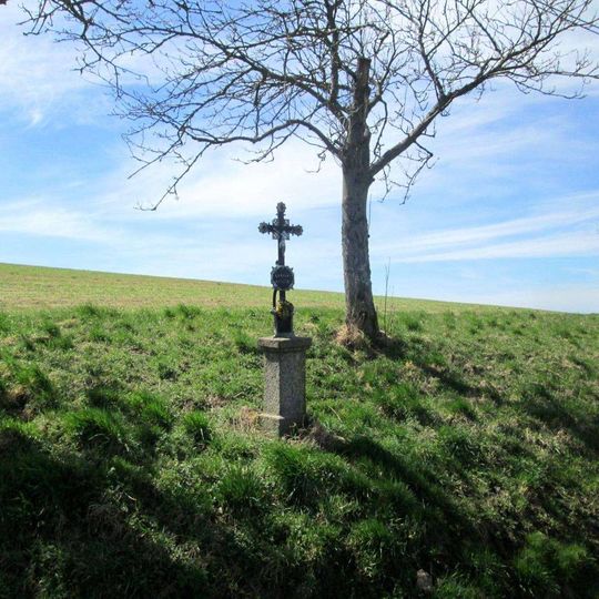 Kříž jihovýchodně od Nezamyslic