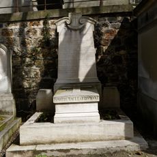 Grave of Macle-Fromont