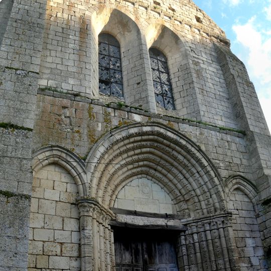 Église Sainte-Croix d'Angles-sur-l'Anglin
