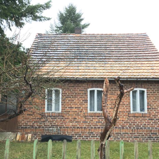 Wohnhaus mit Holzvorbau Görlitzer Straße 17