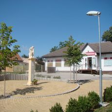 Socha Zarmútený Kristus, socha