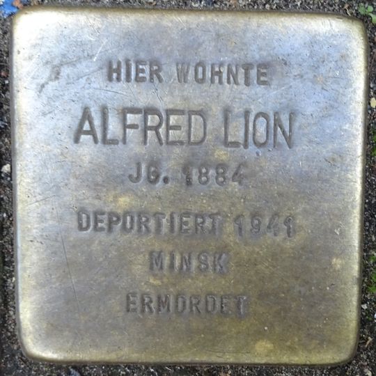 Stolperstein dedicated to Alfred Lion