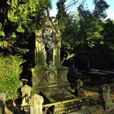 Grafmonument van de familie Van der Does de Willebois