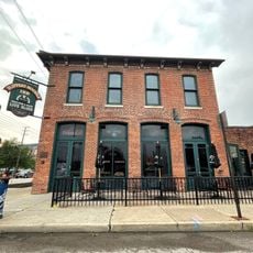 Slippery Noodle Inn