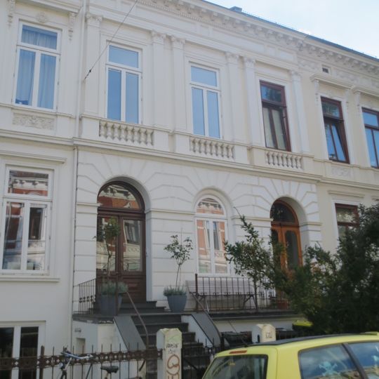 Wohnhaus Feldstraße 31