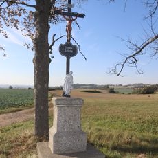 Kříž u silnice 351 západně od Koutů