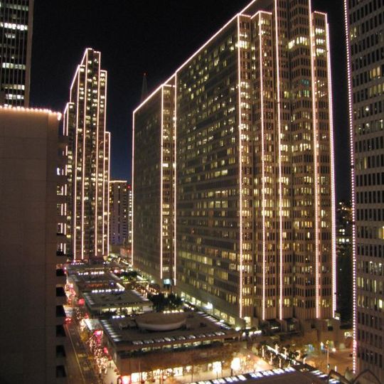 One Embarcadero Center