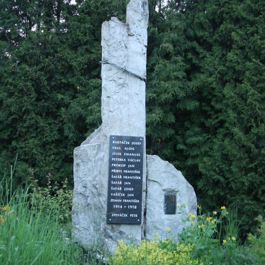 Pomník padlým v Dobronicích