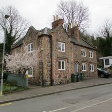 5 And 7, Watling Street